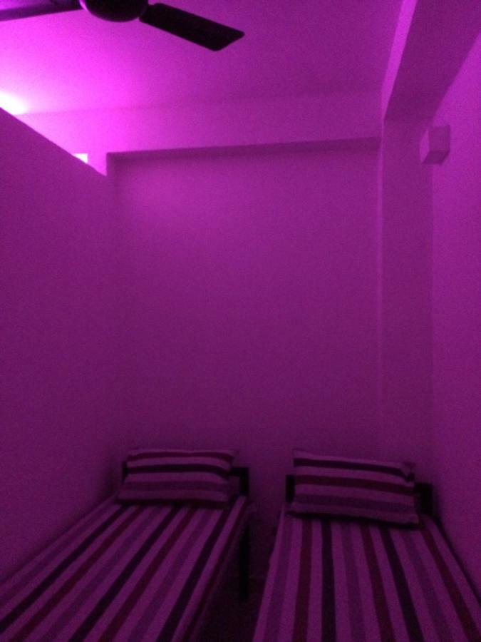 Rr House Hotel Коломбо Екстериор снимка